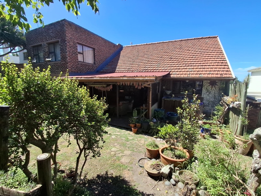 3 Bedroom Property for Sale in Kwelera Eastern Cape